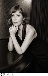 Suzanne Vega - An evening of New-York songs and stories