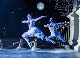 Swan Lake de Matthew Bourne