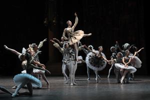 Raymonda à l'Opéra