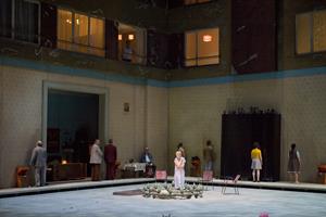 La troupe sur scène