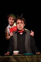 Marlaguette aime s'aventurer dans la forêt. Un jour, elle décide d'app