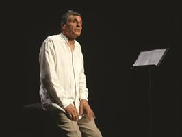 Serge Maggiani sur scène