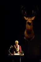 La bourse ou la vie ? Entre théâtre politique et tragi-comédie familia