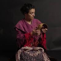 En quête des trésors des civilisations anciennes, qui vénèrent la natu