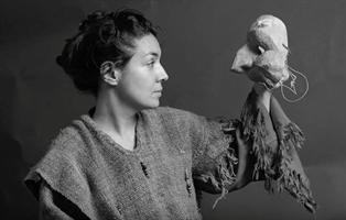 En quête des trésors des civilisations anciennes, qui vénèrent la natu