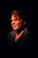 Une nuit, Roberto Zucco s’évade de la prison dans laquelle il a été in