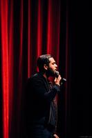 L'humoriste sur scène