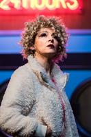 Dans ce « seule en scène » écrit par Xavier Durringer pour Nadia Fabri