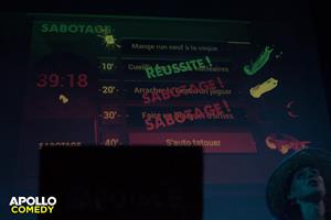 Le jeu pour s’unir les uns contre les autres ! Une pièce improvisée où