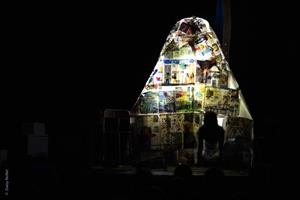 Sur scène, cinq comédiennes se racontent des souvenirs d’école et de c