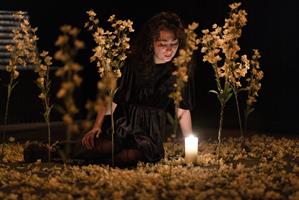 Comédienne sur scène