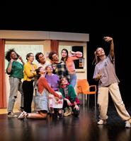 Neuf femmes dans un EHPAD