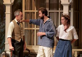 Photos du spectacle - La maison du loup - Soles Crayencour Plantey