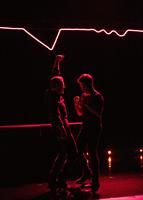 Les deux comédiens sur scène