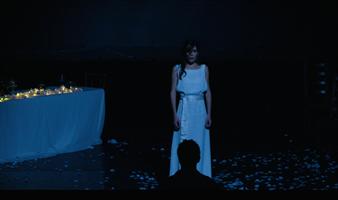 Tiraillé entre des idéaux passés et des espoirs pas tout à fait éteint