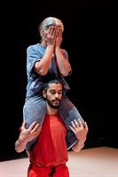 Mohamed Toukabri et sa mère, Latifa duo de danse mère fils filial amour