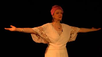 Isabelle Sprung est Sarah Bernhardt