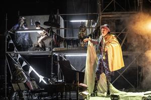 Clichés de la pièce