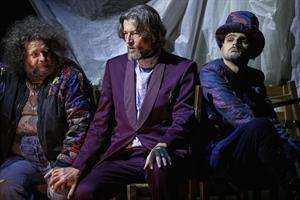 Clichés de la pièce