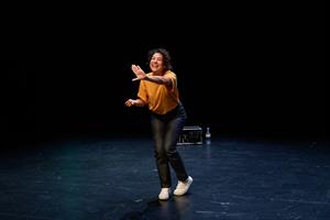 Qu’est-ce qui peut faire rire dans le contexte carcéral ? C’est le poi