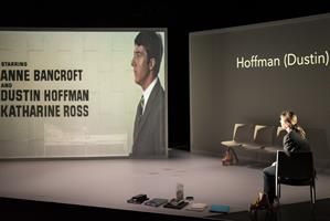 Un père laisse à sa fille le soin d’éclairer son histoire. Le prix Fem