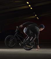 Voici un spectacle dont on sort presque estomaqués, tant l’énergie dép