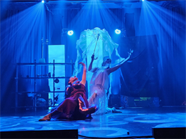 Depuis toute petite, l'histoire des humains a toujours intéressé la Pe