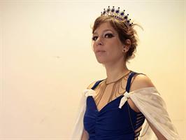 Bérénice avec un diadème