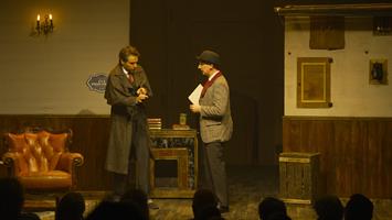 Venez résoudre cette enquête interactive à l'humour familial ! Le sign