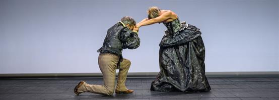 La troupe d'Il faut qu'une porte soit ouverte ou fermée