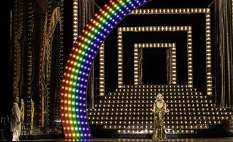 Compositeur et parolier américain, Jerry Herman a connu son premier su