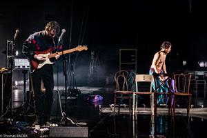 Sylvain a 40 ans, il se remémore deux expériences marquantes de son pa