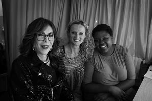 Pourquoi reprendre Les Monologues du vagin pièce écrite par V (Eve Ens