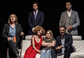 La troupe du JT de trop