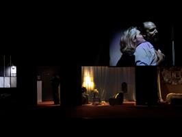 Mêlant passé et présent au travers de deux récits, Mélanie Leray fait 