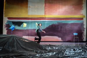 Le tg Stan dans À propos d'Elly