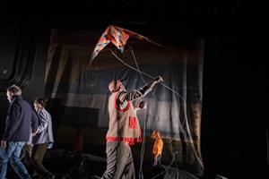 Le tg Stan dans À propos d'Elly