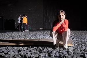 Le tg Stan dans À propos d'Elly