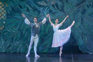 Les danseurs du ballet Casse Noisette