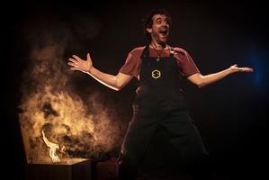 Drôle et poétique, ce spectacle unique en son genre donne vie aux obje