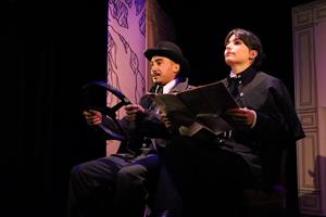 Des comédiens sur scène