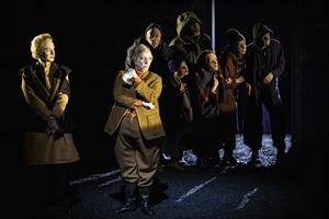 Une pièce puissante et envoûtante, comme un conte venu du fond des âge