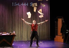 Clément Vieu dans la peau de Walt Disney