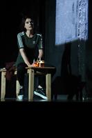 Trois femmes sur scène