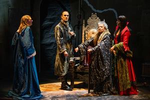 Comédiens sur scène