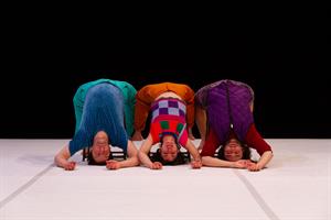 Comédiens tête en bas