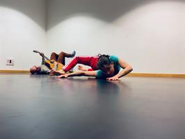 Danseuse et musicien