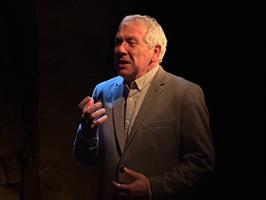 L’œuvre de Primo Levi n’est pas une fiction. Elle est un cri, un témoi