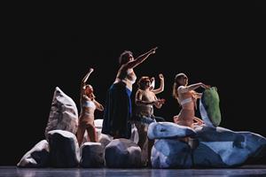 Doué·e·s est une fiction où s’entrecroisent sciences sociales, science