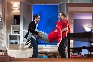 Après J'ai envie de toi et Une idée géniale, la nouvelle comédie écrit